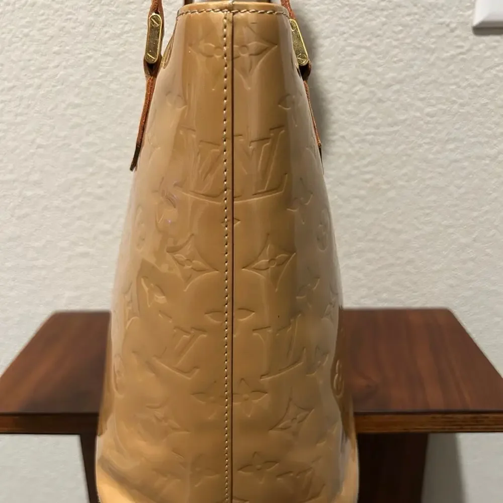 Louis Vuitton Monogram Vernis Houston Tote Bag